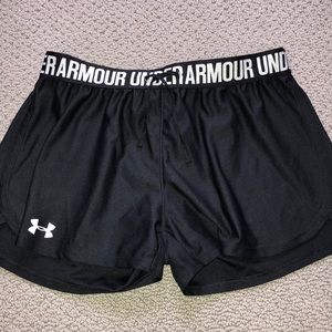 Under Armour Black Shorts (small)